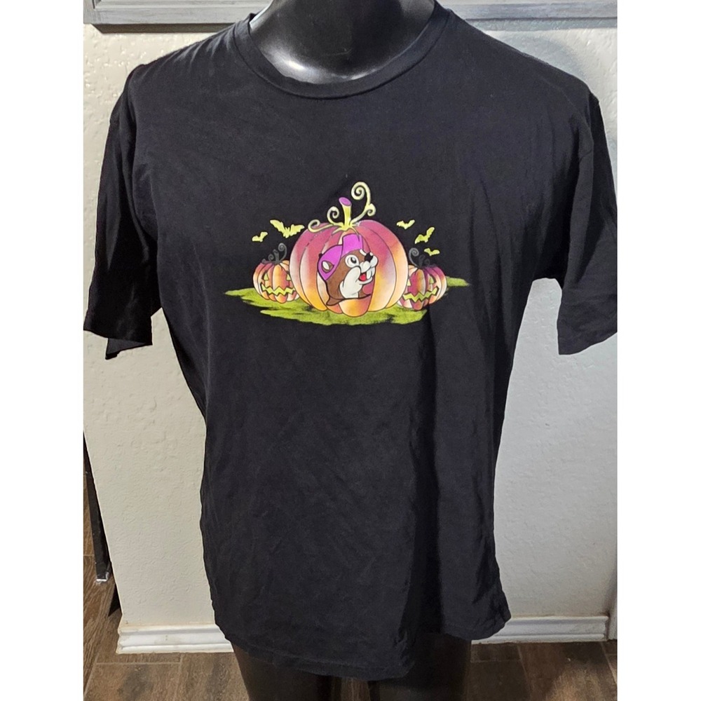 Buc-ees Halloween T Shirt Mens XL Black If Youve Got It Haunt It Vampire Beaver